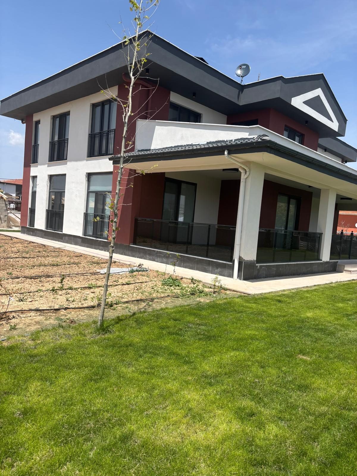 S.T. Villa